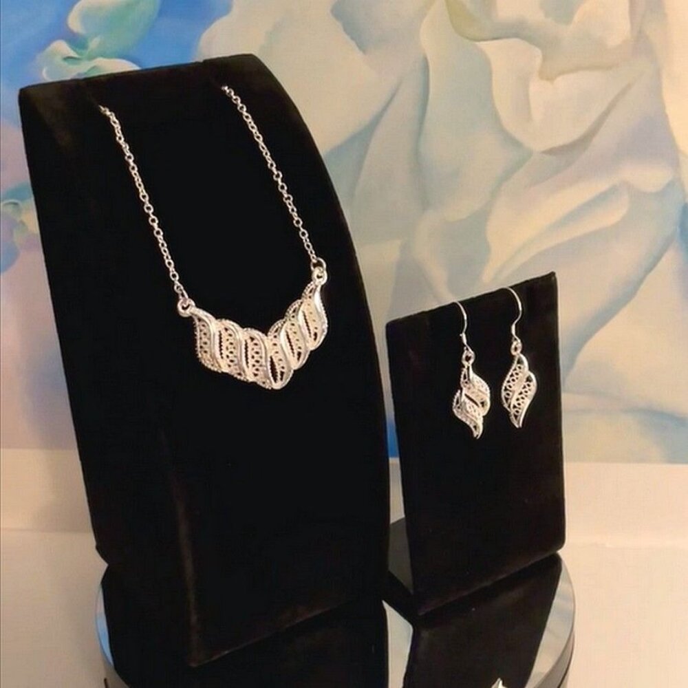 Valery Tianna Sterling Silver Imperial Necklace Earrings Set Gift Packaged